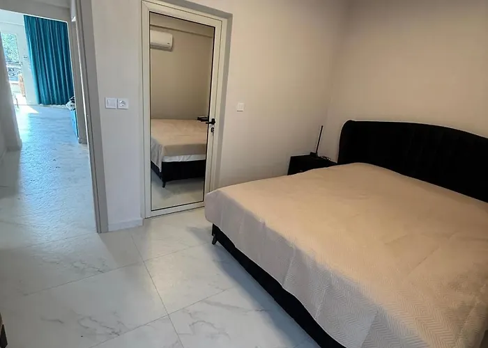 Luxurious 3 Bedroom House Close To The Tatil Evi